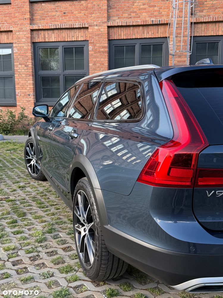 Volvo V90 Cross Country D5 AWD Geartronic - 15