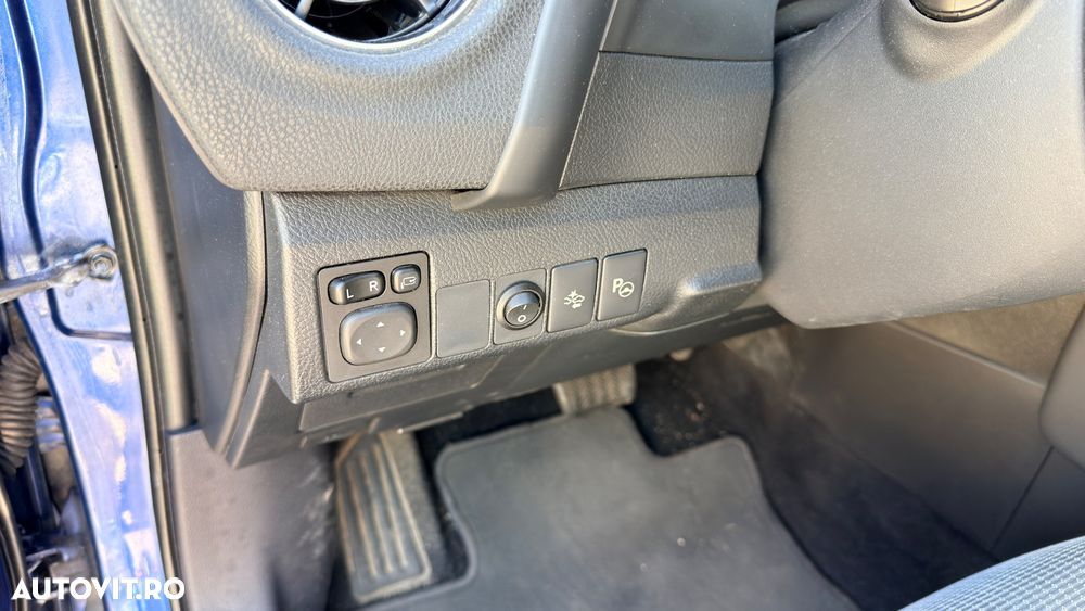 Toyota Auris 1.8 VVT-i Automatik Executive - 10