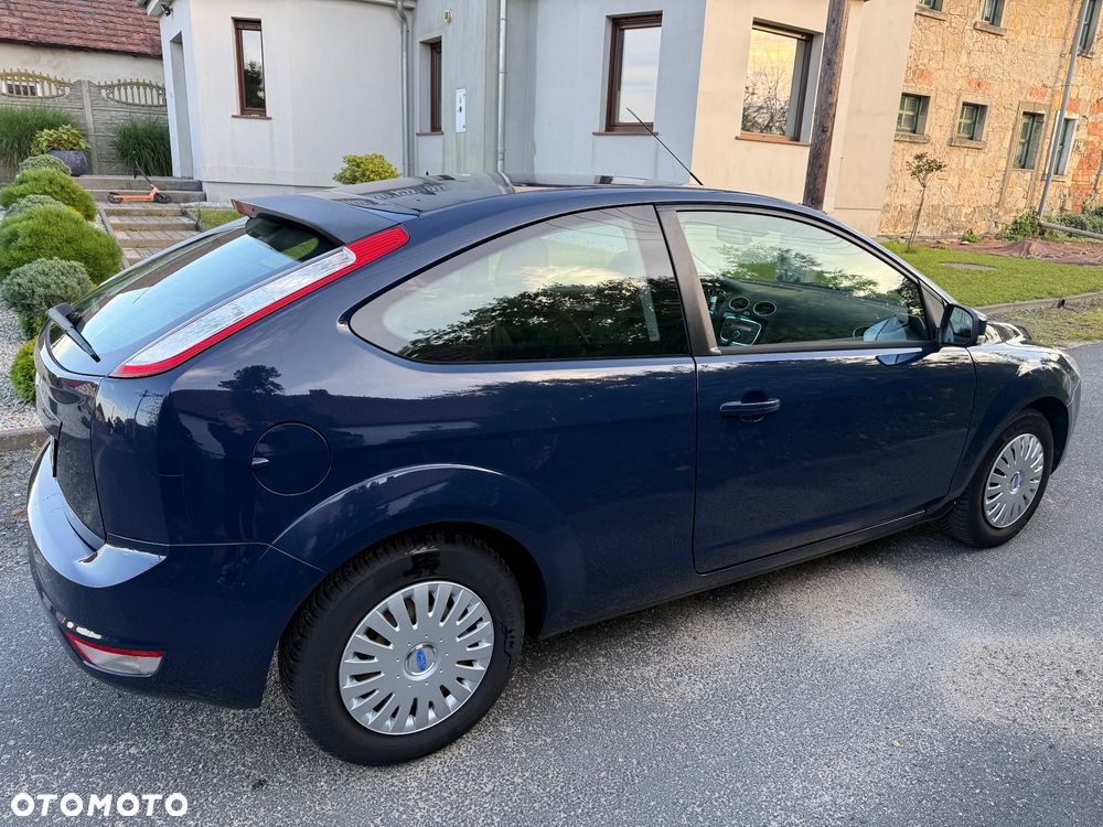 Ford Focus 1.6 16V Viva I - 8