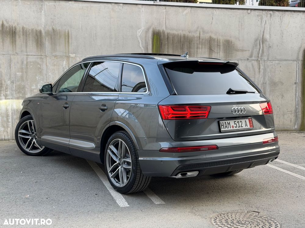 Audi Q7 - 4