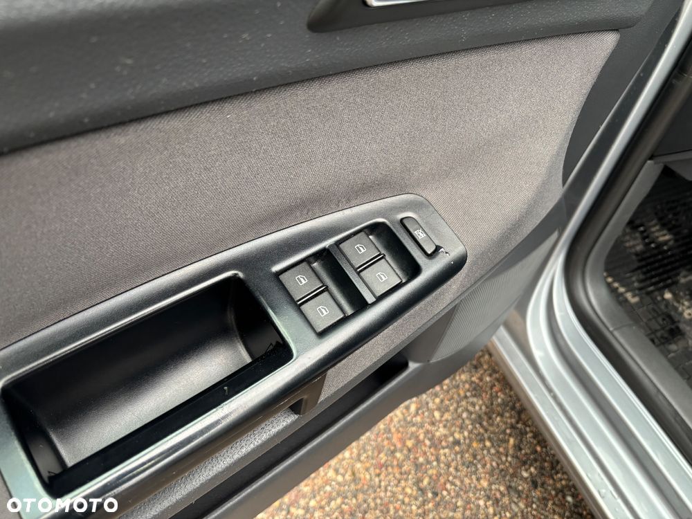 Volkswagen Polo 1.4 TDI Comfortline - 12