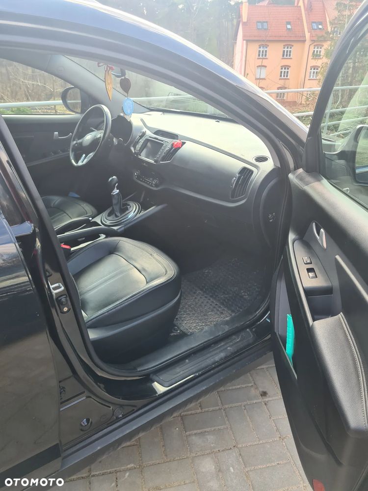 Kia Sportage 2.0 CRDI XL - 8