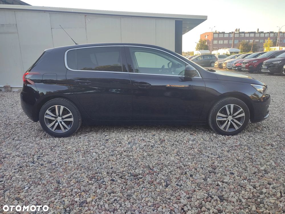 Peugeot 308 PureTech 130 GPF Stop & Start Allure Business-Paket - 8