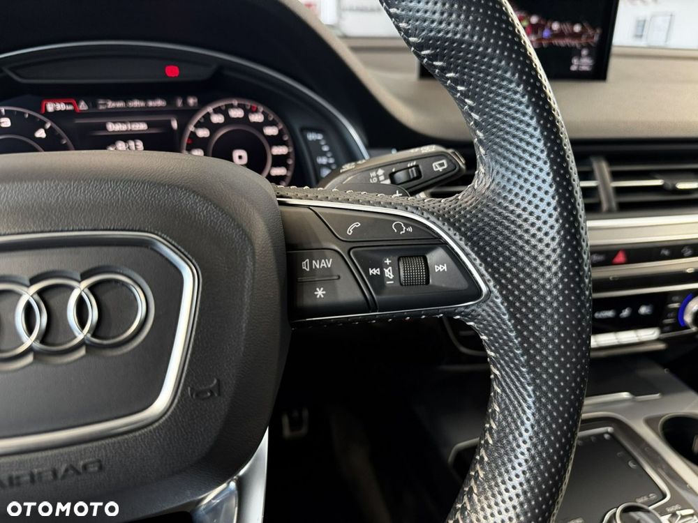 Audi Q7 - 25
