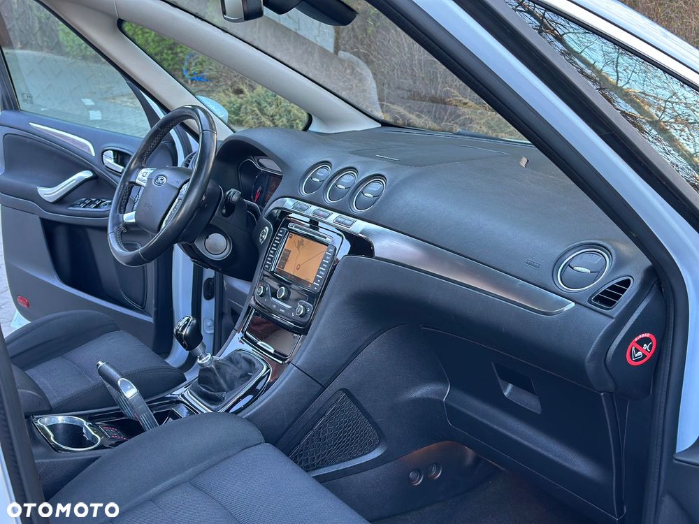 Ford S-Max 2.0 TDCi Titanium - 29