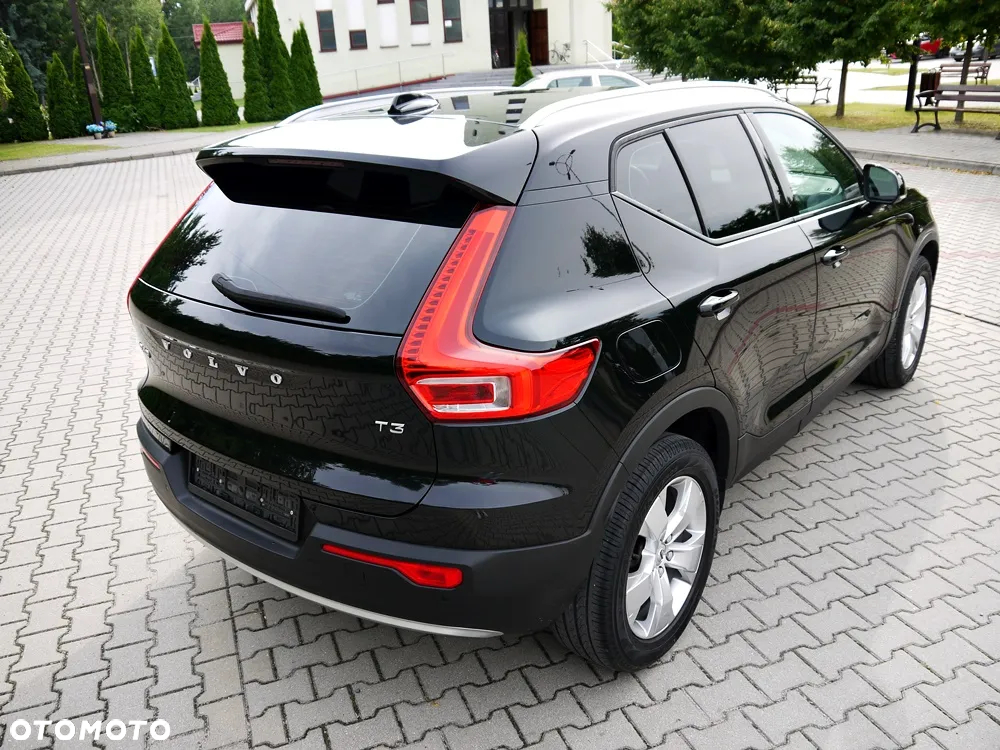 Volvo XC 40 T3 Momentum - 11