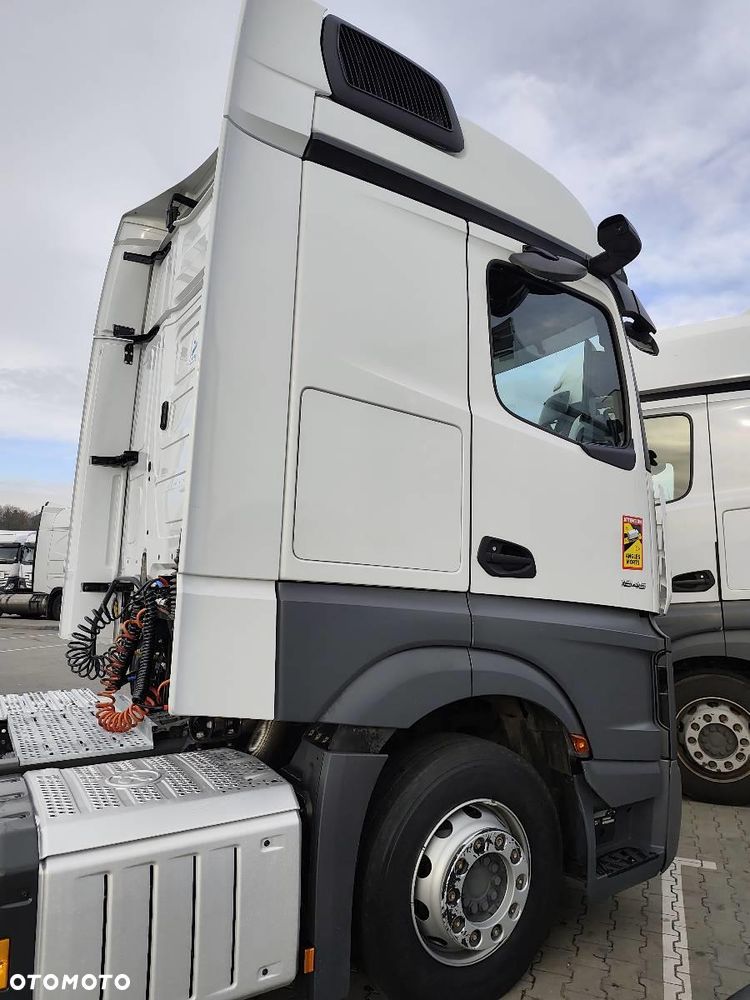 Mercedes-Benz Actros 1845 - 8