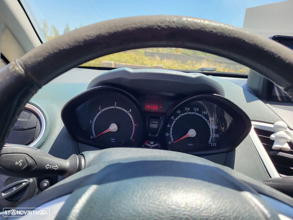 Ford Fiesta 1.6 TDCI Sport - 5
