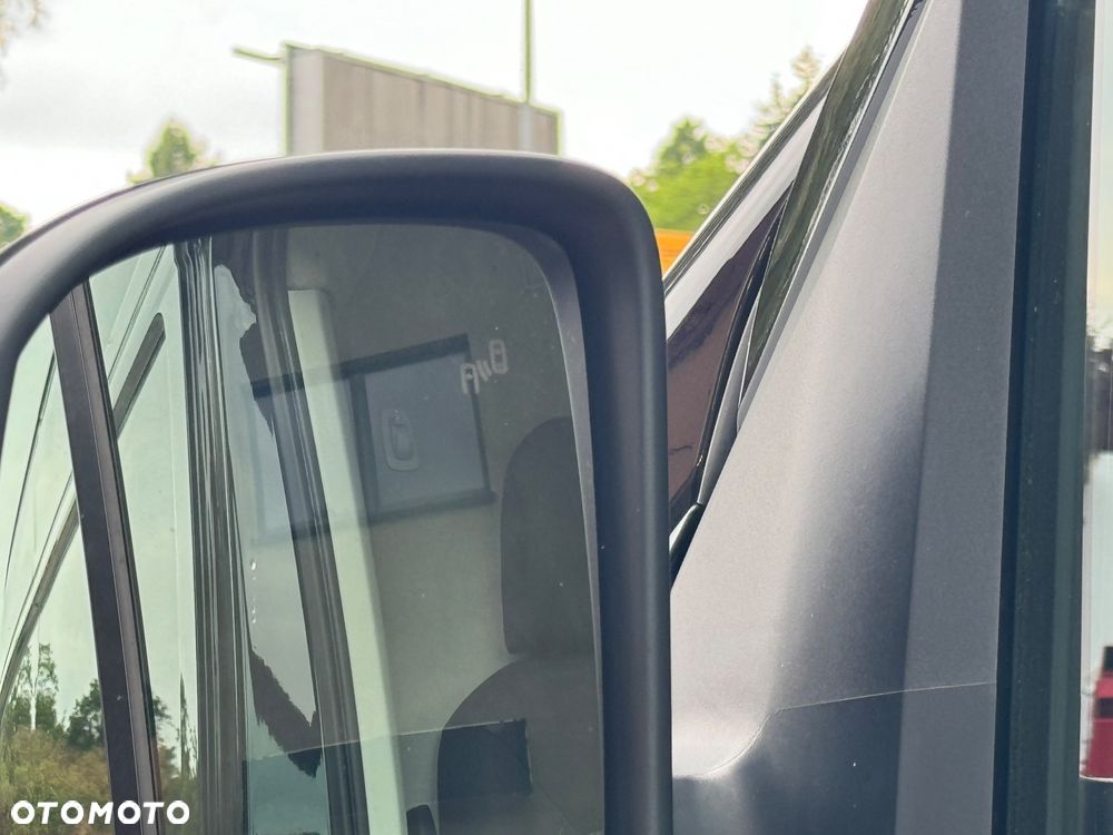 Volkswagen Crafter - 24