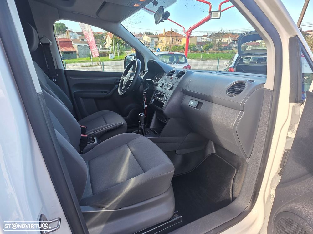 VW Caddy 1.6 TDi Entry AC BlueMotion - 4