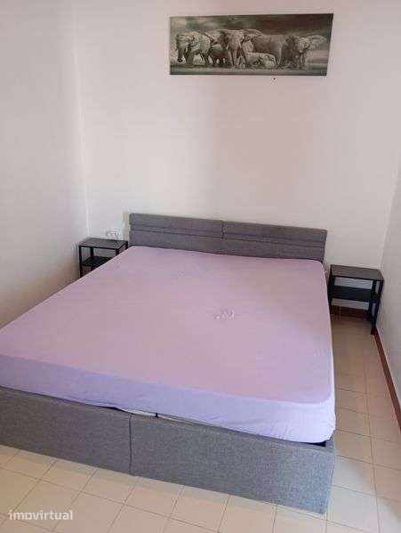 Vendo habitação T2 totalmente restaurado, mais informações MP - Grande imagem: 3/12