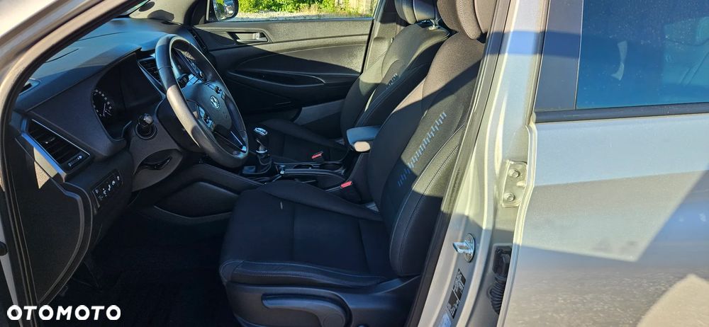 Hyundai Tucson blue 1.6 GDi 2WD Passion - 31