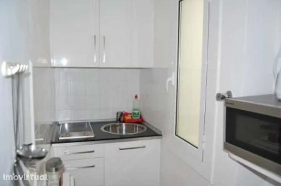 Apartamento T1 em Odivelas - Grande imagem: 2/2