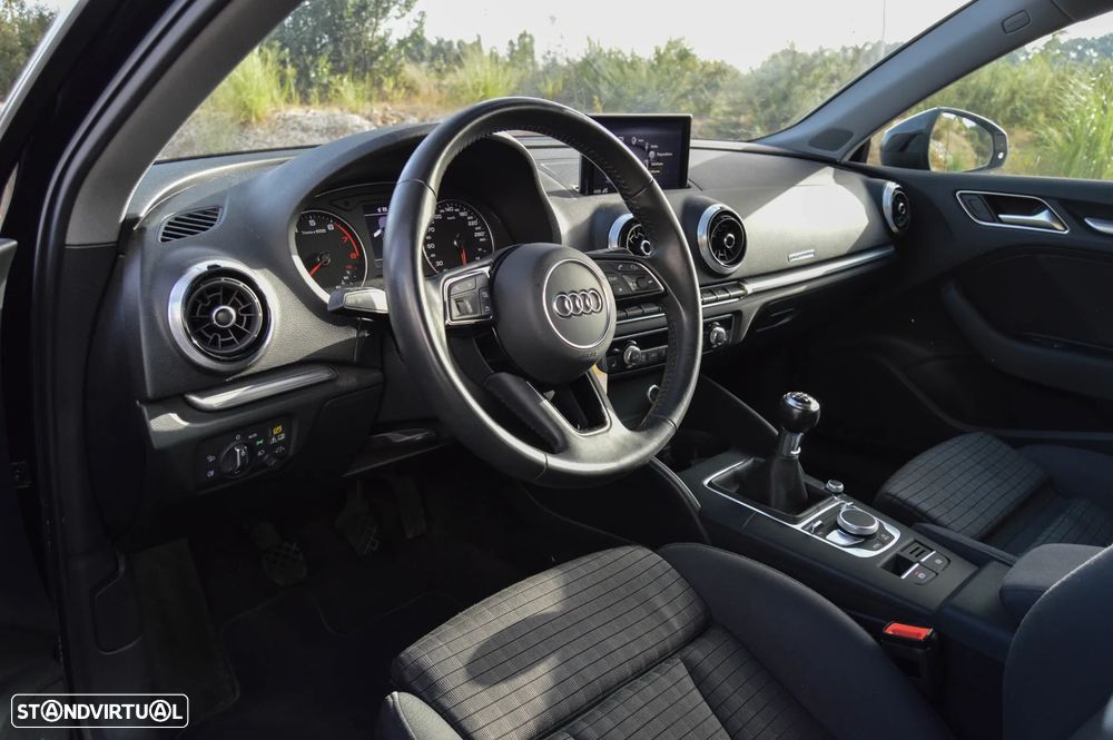 Audi A3 Sportback - 10