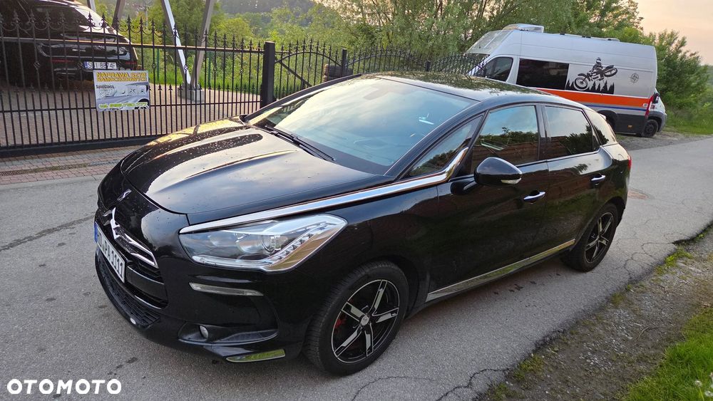 Citroën DS5 HDi 165 Business - 1