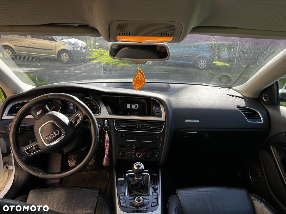 Audi A5 Coupé 2.0 TDI - 8