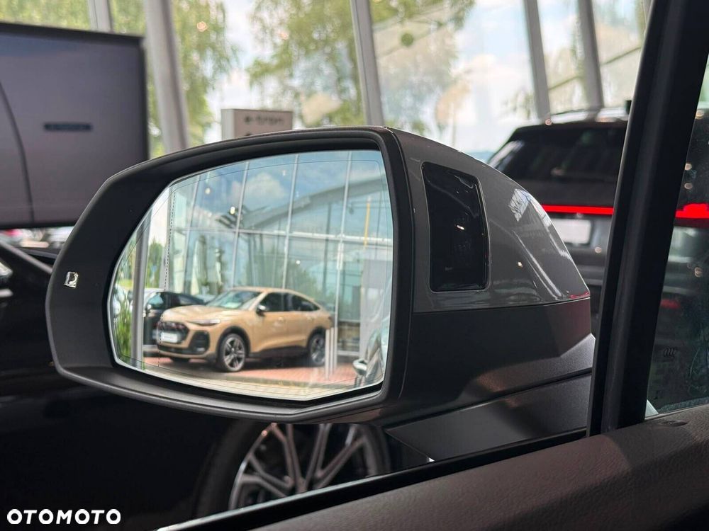 Audi Q7 - 30