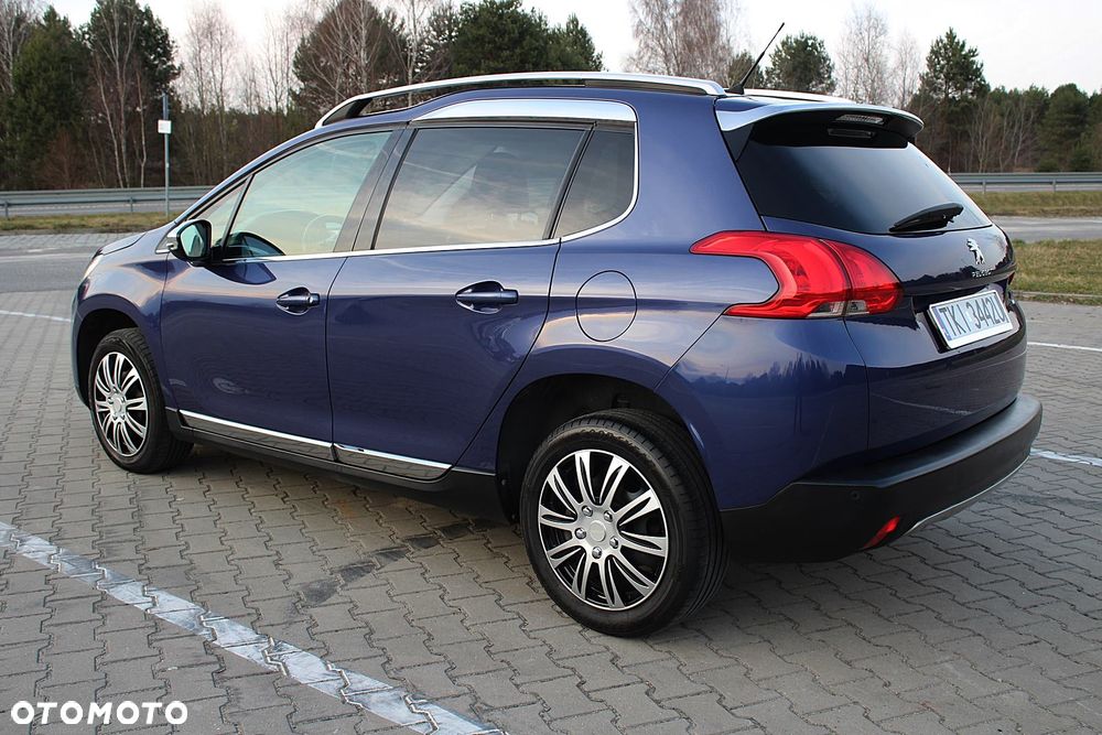 Peugeot 2008 1.6 e-HDi Allure S&S - 2