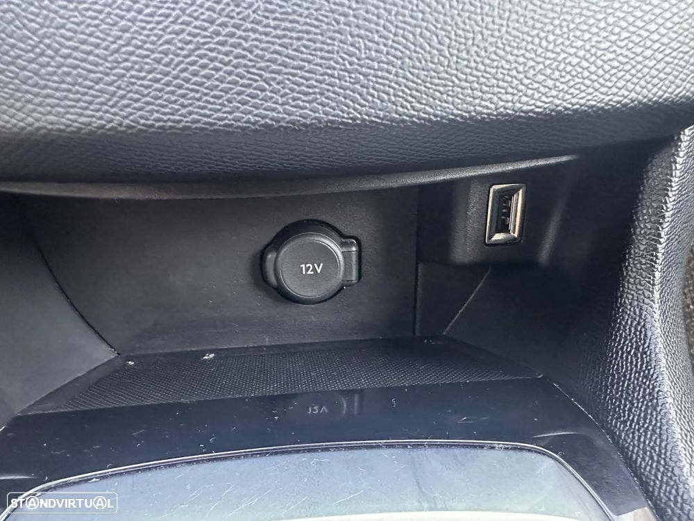 Peugeot 308 SW 1.5 BlueHDi Business Line - 32