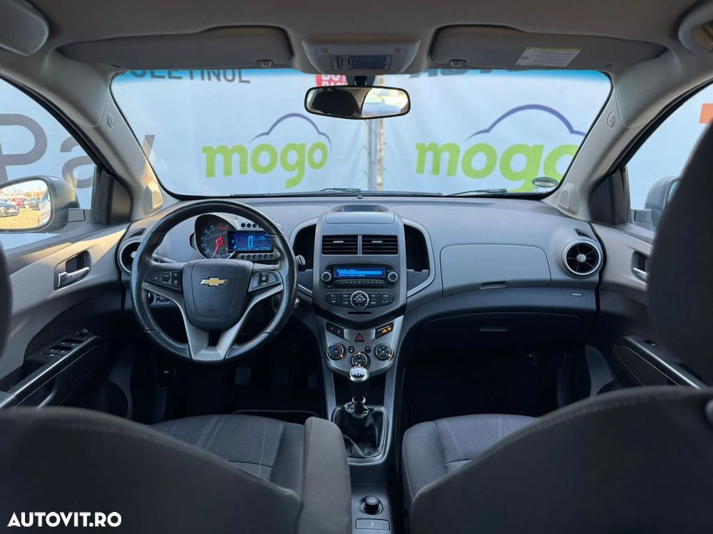 Chevrolet Aveo 1.6 LTZ - 6