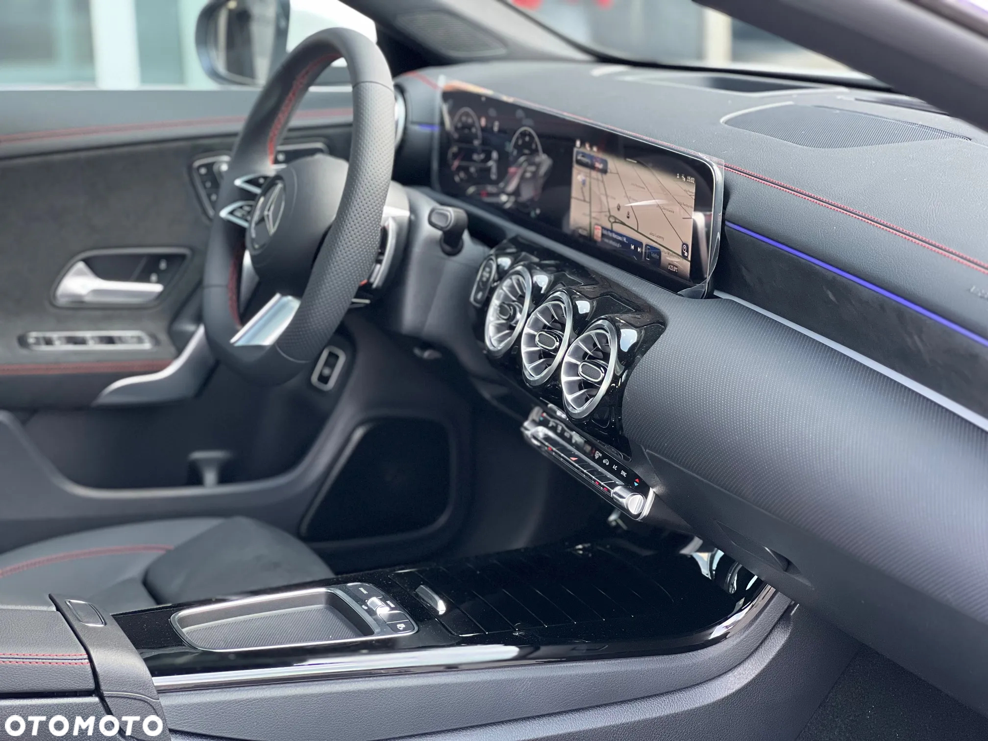 Mercedes-Benz CLA - 15