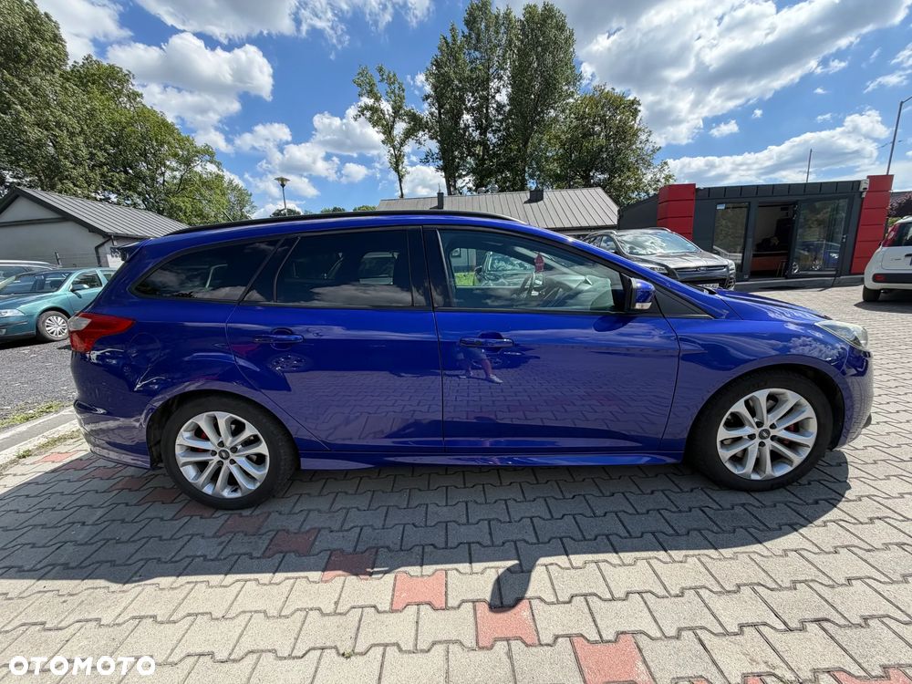Ford Focus 2.0 EcoBoost ST mit Leder-Sport-Paket - 6