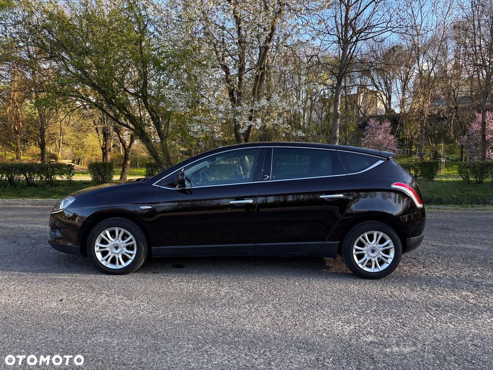 Lancia Delta 1.6 MultiJet 16v Gold - 8