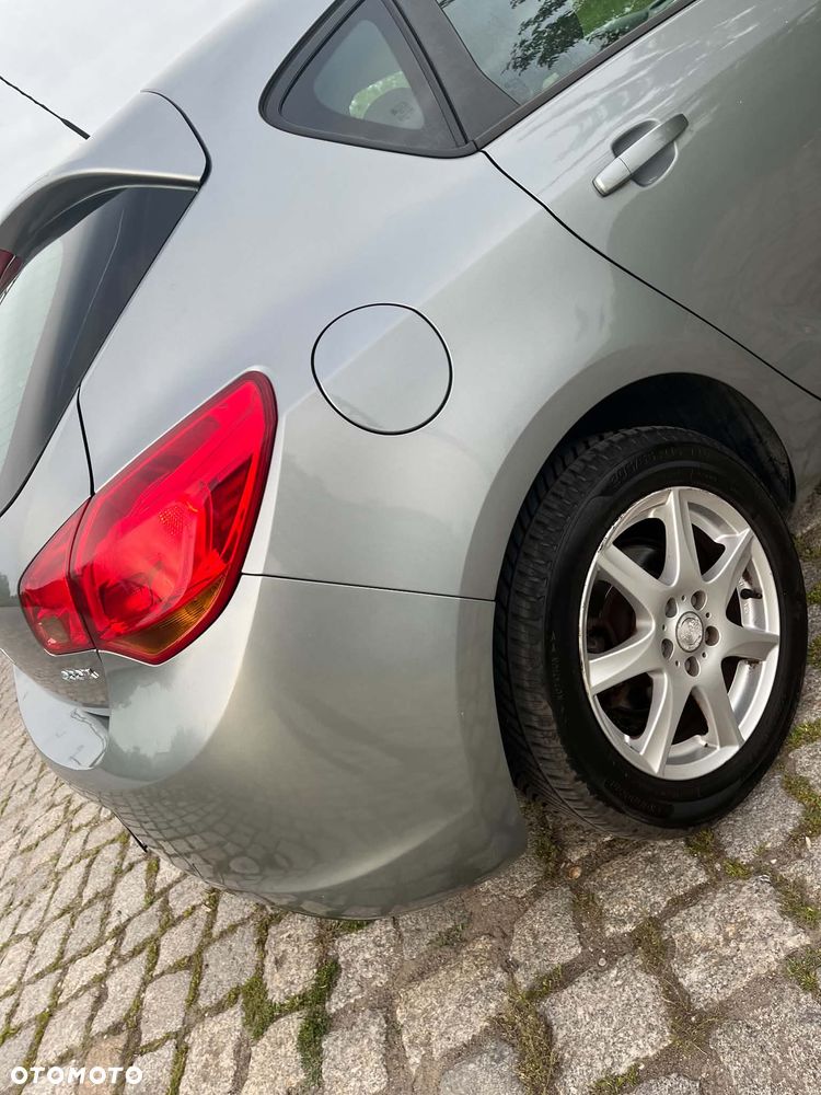 Opel Astra 1.3 CDTI Essentia ecoFLEX - 3