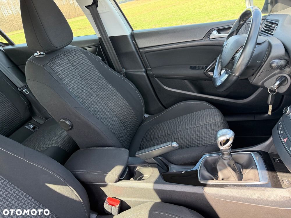 Peugeot 308 PureTech 130 GPF Stop & Start Active - 20