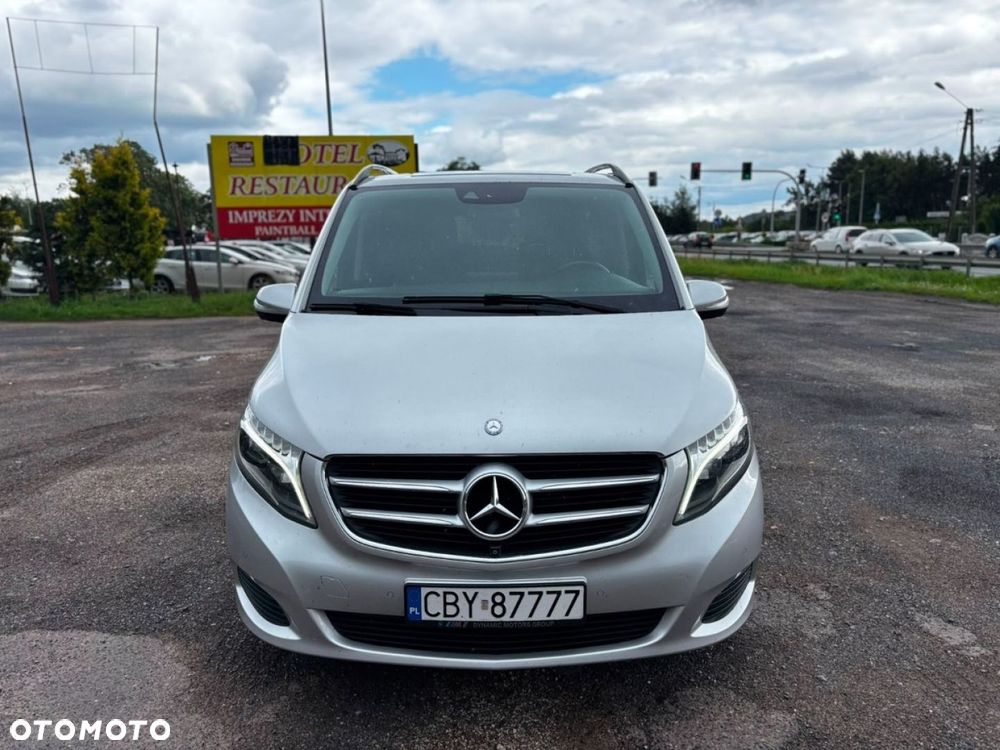 Mercedes-Benz Klasa V - 4
