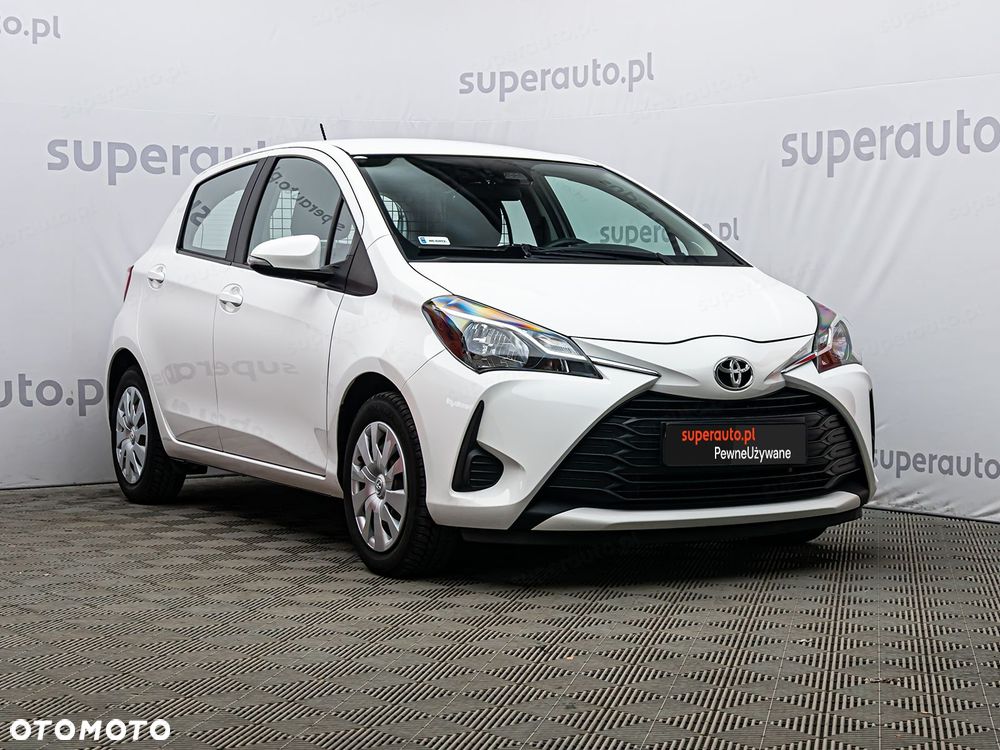 Toyota Yaris Active 1.5 111KM - 5