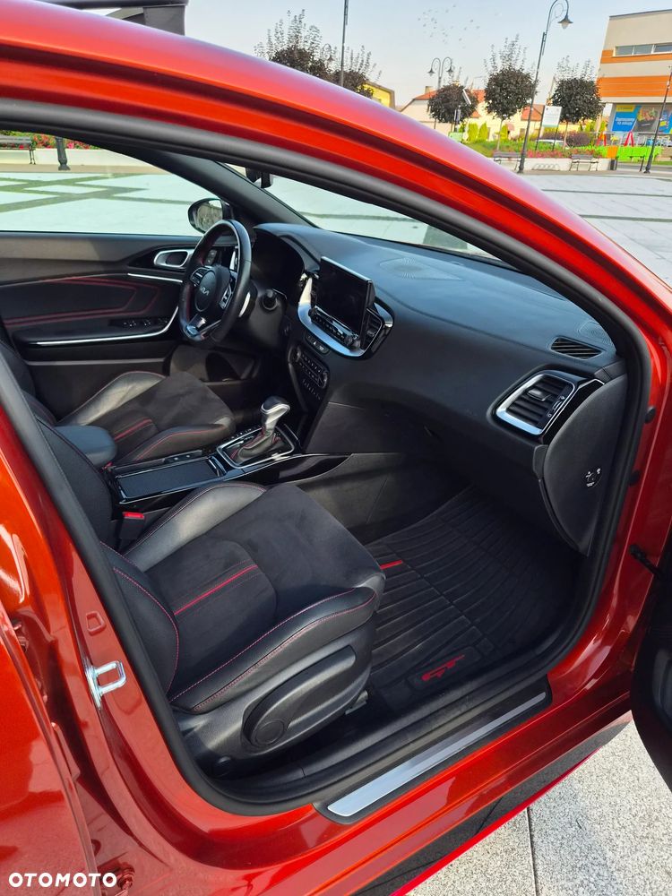 Kia ProCeed 1.6 T-GDI DCT7 OPF GT - 33