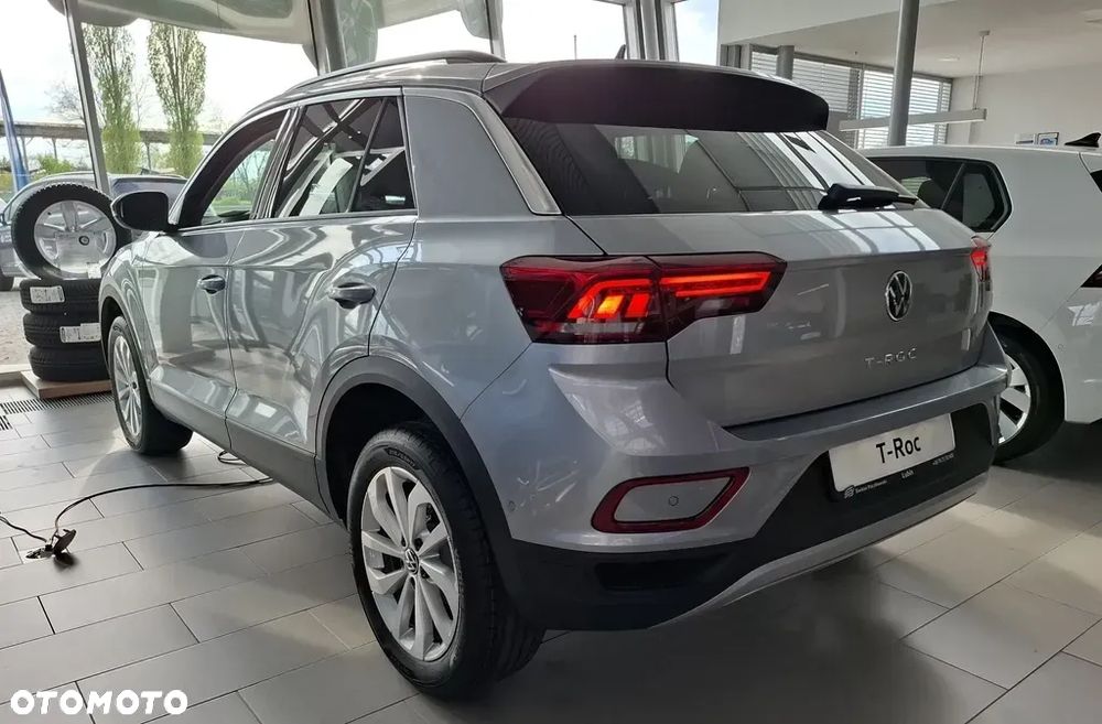 Volkswagen T-Roc 1.5 TSI Life DSG - 2