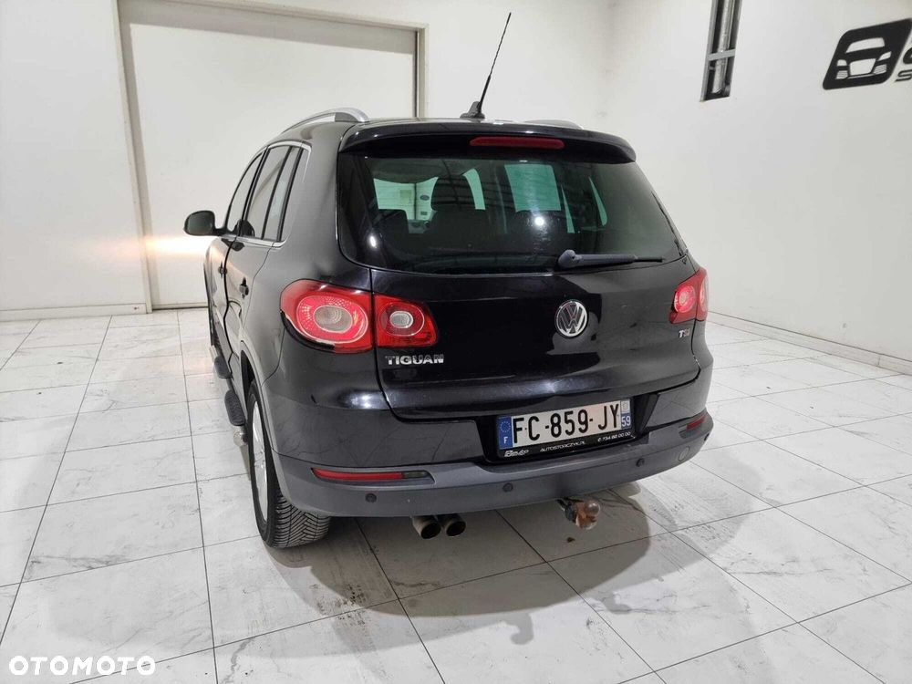 Volkswagen Tiguan - 7