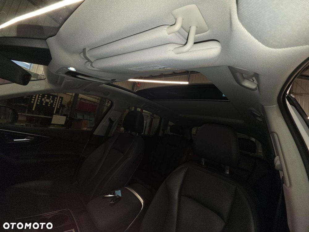 Audi Q7 ver-55-tfsi-quattro-tiptronic-s-line - 9