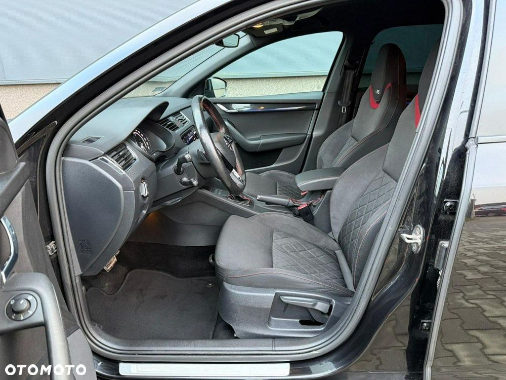 Skoda Octavia 2.0 TSI RS Challenge 245 DSG - 10