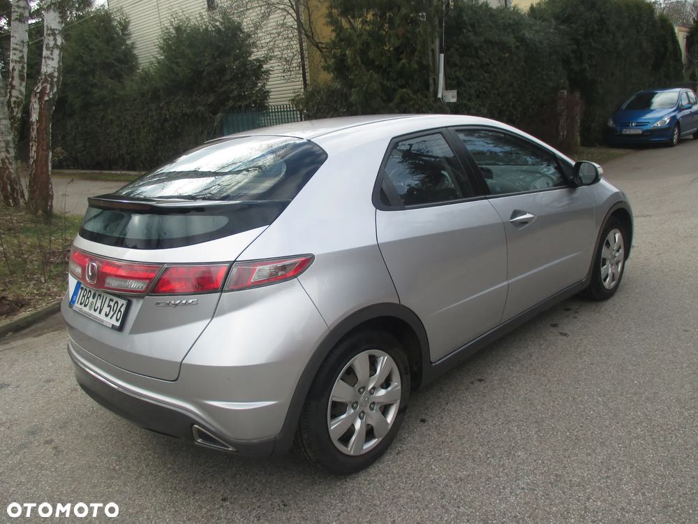 Honda Civic 1.8 Comfort - 19
