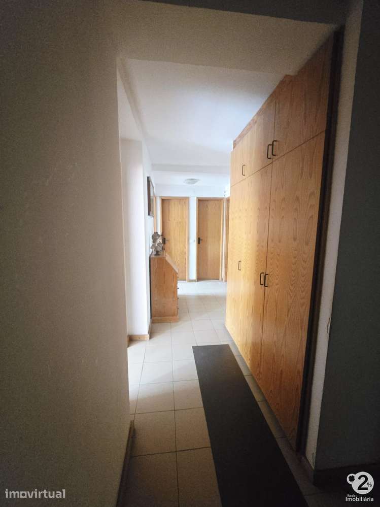 Apartamento T3 no Porto ( Lordelo do Ouro ) - Grande imagem: 4/19