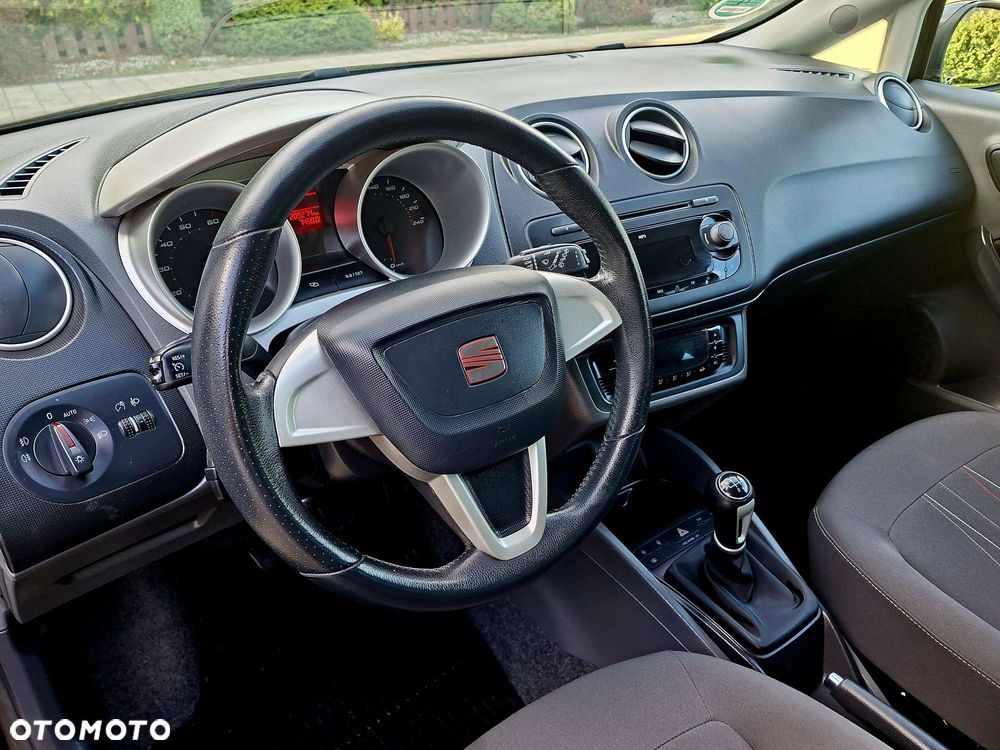 Seat Ibiza SC 1.4 16V Sport - 8