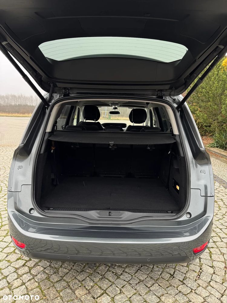 Citroën C4 Grand Picasso - 38