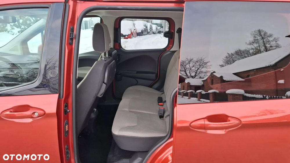 Ford Tourneo Courier 1.0 EcoBoost S&S Ambiente - 13