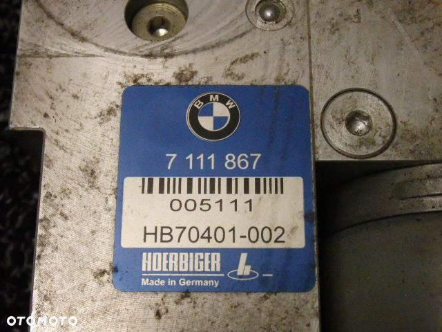 BMW 5 e61 POMPA ELEKTRYCZNEJ KLAPY 7111867    RAF-AUTO CZĘŚCI BMW - 3