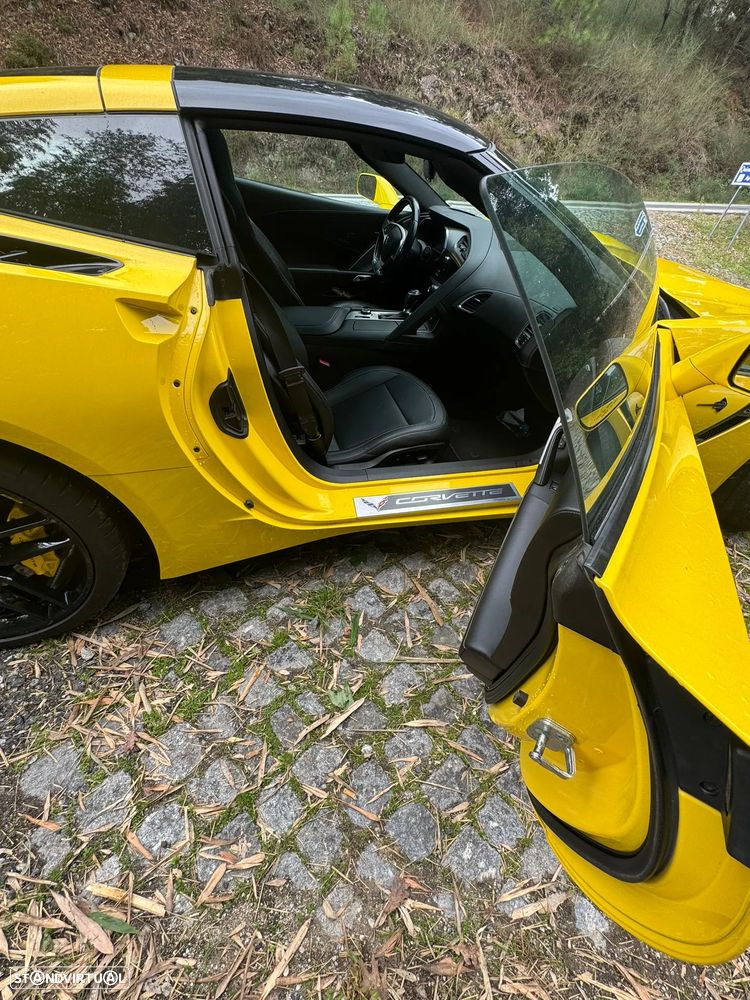 Chevrolet Corvette - 7