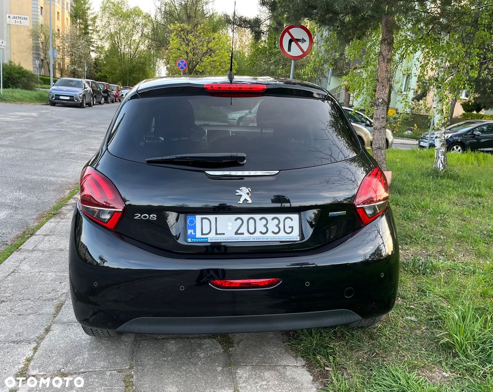 Peugeot 208 1.2 PureTech Allure S&S - 14