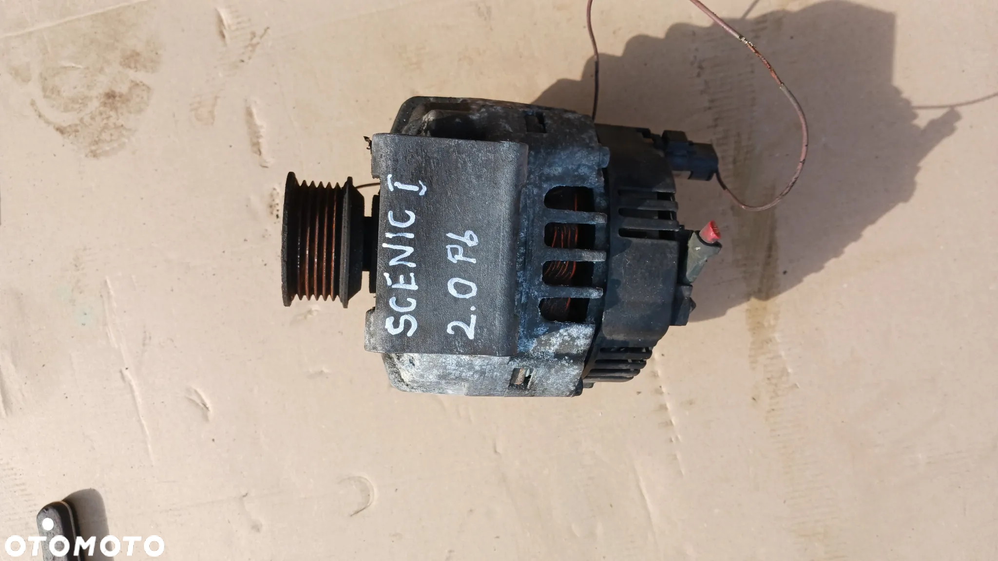 Alternator renault Scenic I laguna I 2,0B 90A 8200030635 - 2