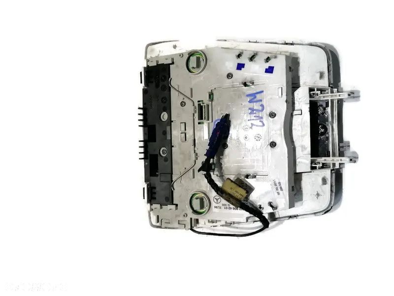 MERCEDES E W212 LAMPKA PODSUFITKI A2129064201 - 2