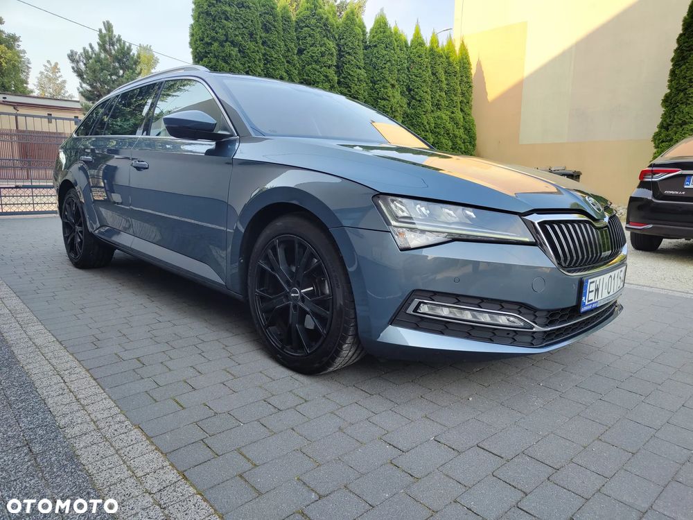 Skoda Superb 2.0 TDI DSG Style - 2