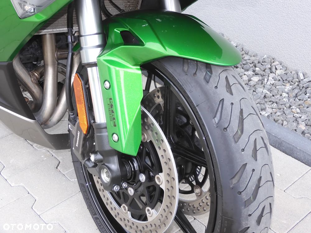 Kawasaki Ninja 1000 SX - 4