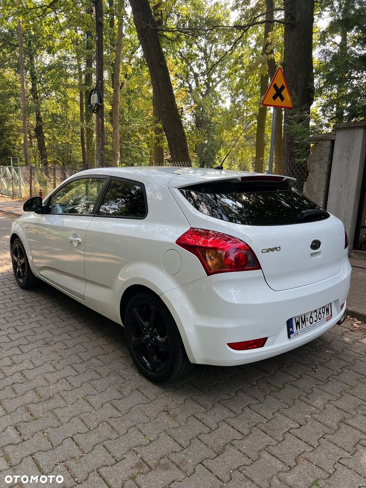 Kia Ceed Cee'd 1.6 Comfort - 5