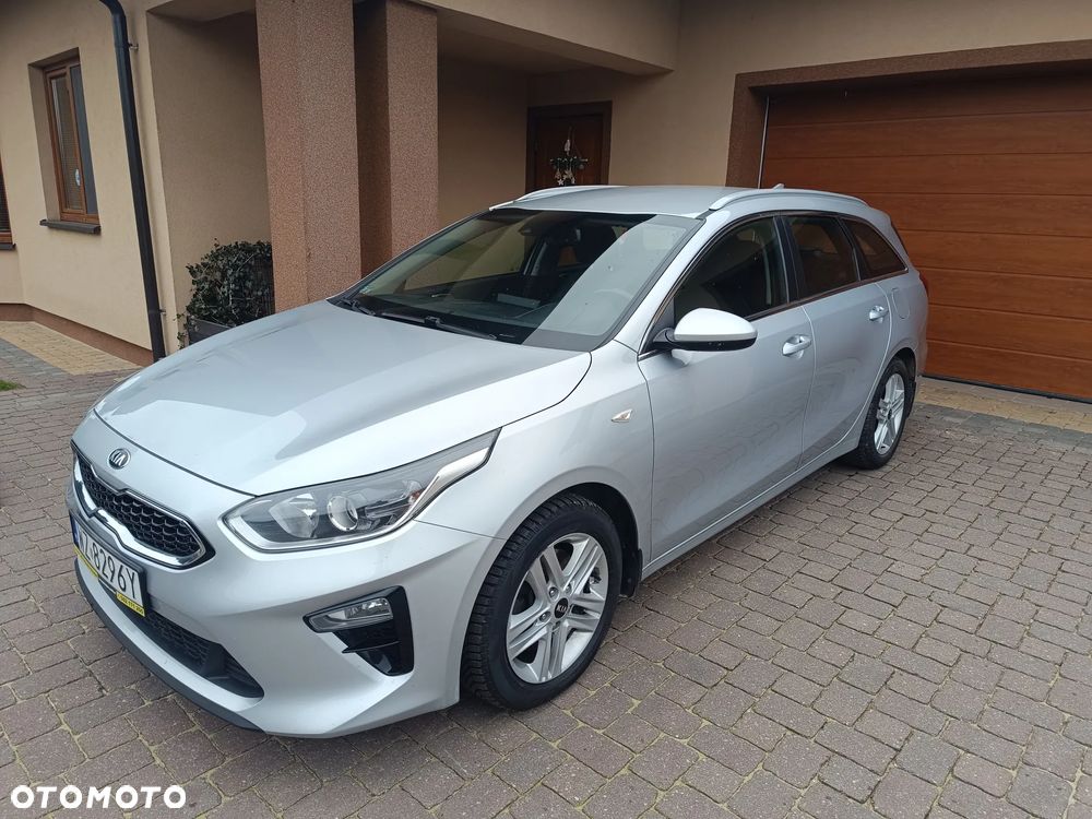 Kia Ceed 1.6 CRDi SCR M DCT - 2